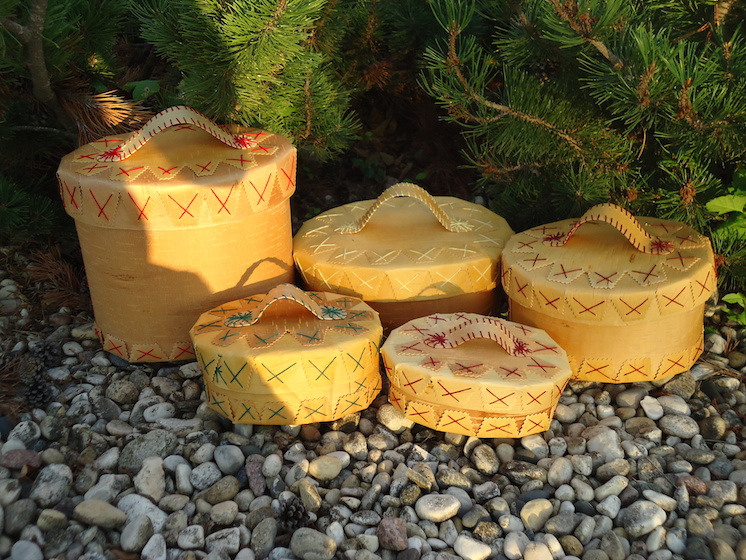 Cedar Baskets | Image source: Cree Star Gifts