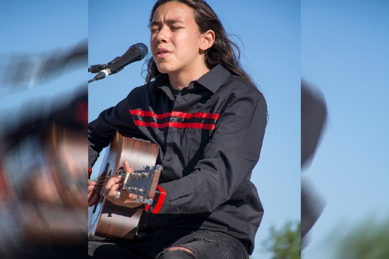 MUSKRAT'S FEATURE ARTIST ZEEGWON SHILLING COMPETING IN CBC MUSIC'S TOYOTA SEARCHLIGHT TALENT 2021